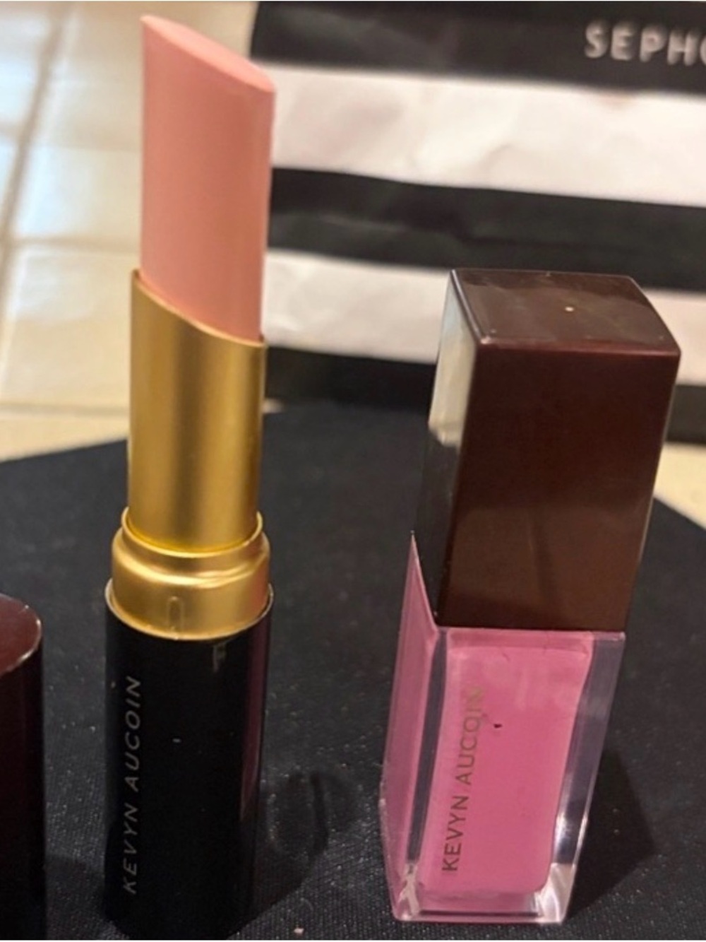 💄 Kevyn Aucoin RAREST Lipstick - Evermore (matte) + FREE lipgloss